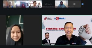 Dedy Budiman mengajar Guru SMK Pemasaran anggota AGMARI tentang GEO dan AEO