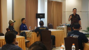 Dedy Budiman Champion Sales Trainer memberikan training kepada Kepala cabang Yamaha SBM Yogyakarta